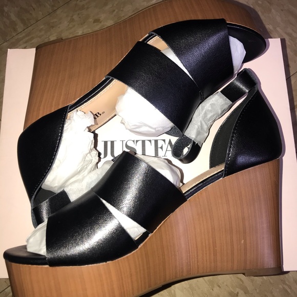 size 9 wedges